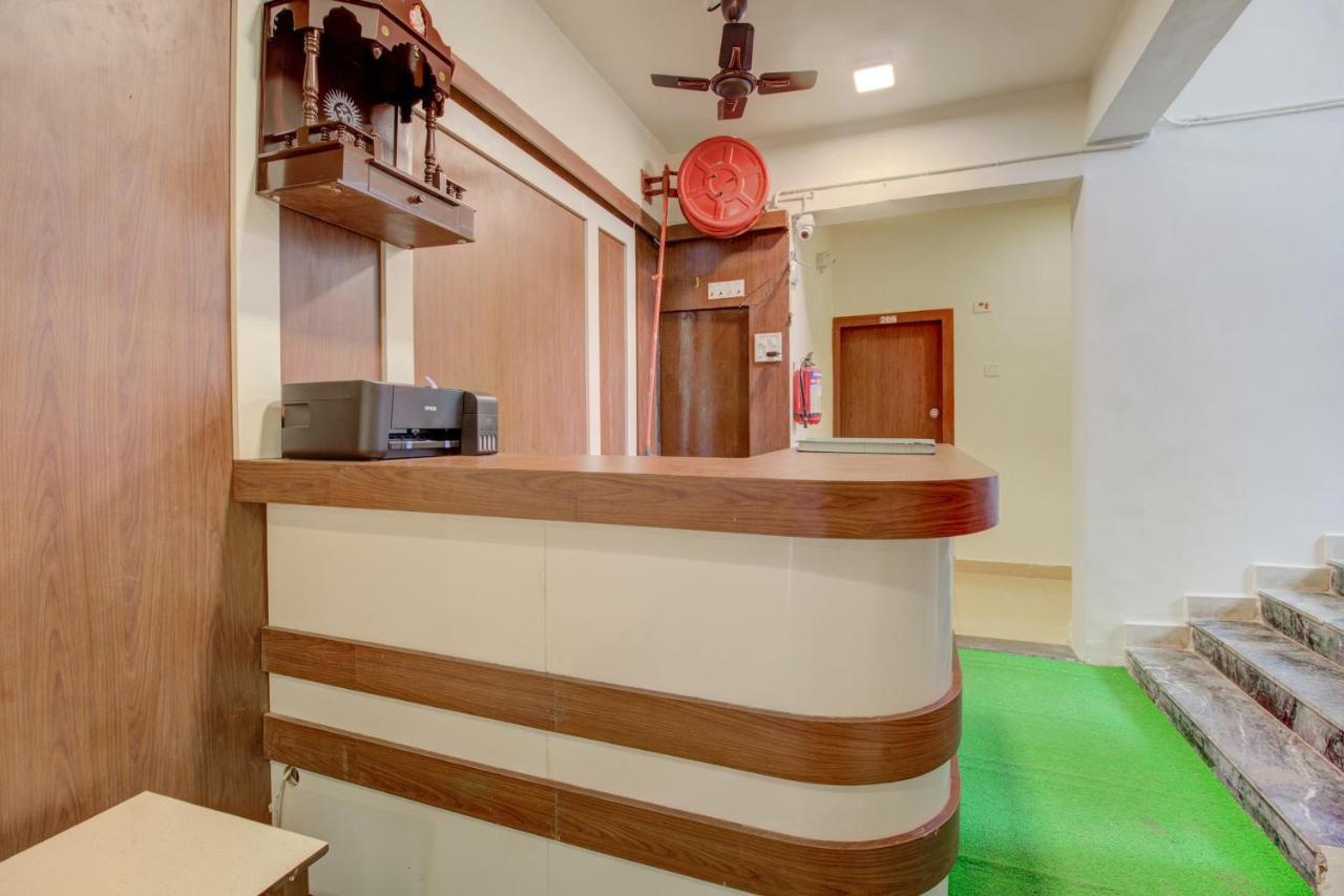 Hotel Della Comfort Near Ambreshwar Shiv Mandir, Ambernath Amarnāth Extérieur photo