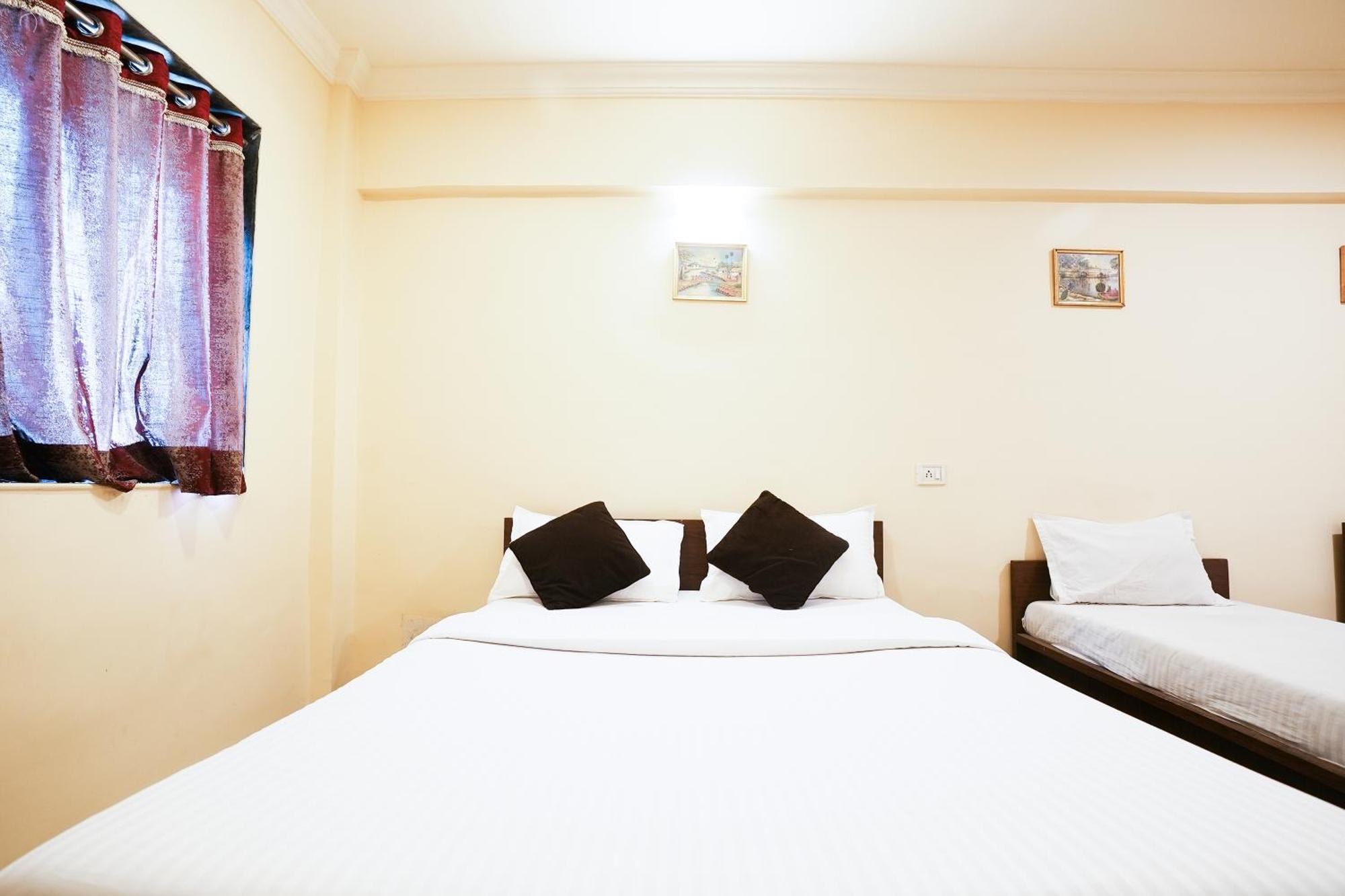 Hotel Della Comfort Near Ambreshwar Shiv Mandir, Ambernath Amarnāth Extérieur photo