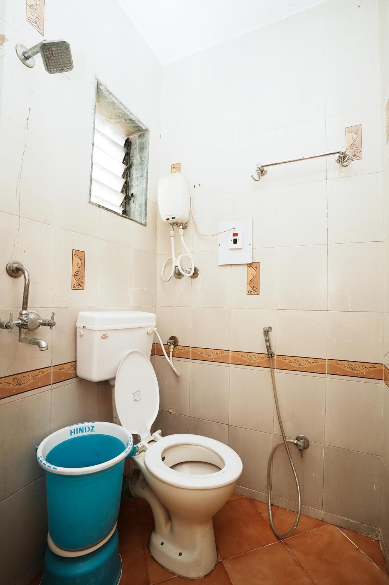 Hotel Della Comfort Near Ambreshwar Shiv Mandir, Ambernath Amarnāth Extérieur photo